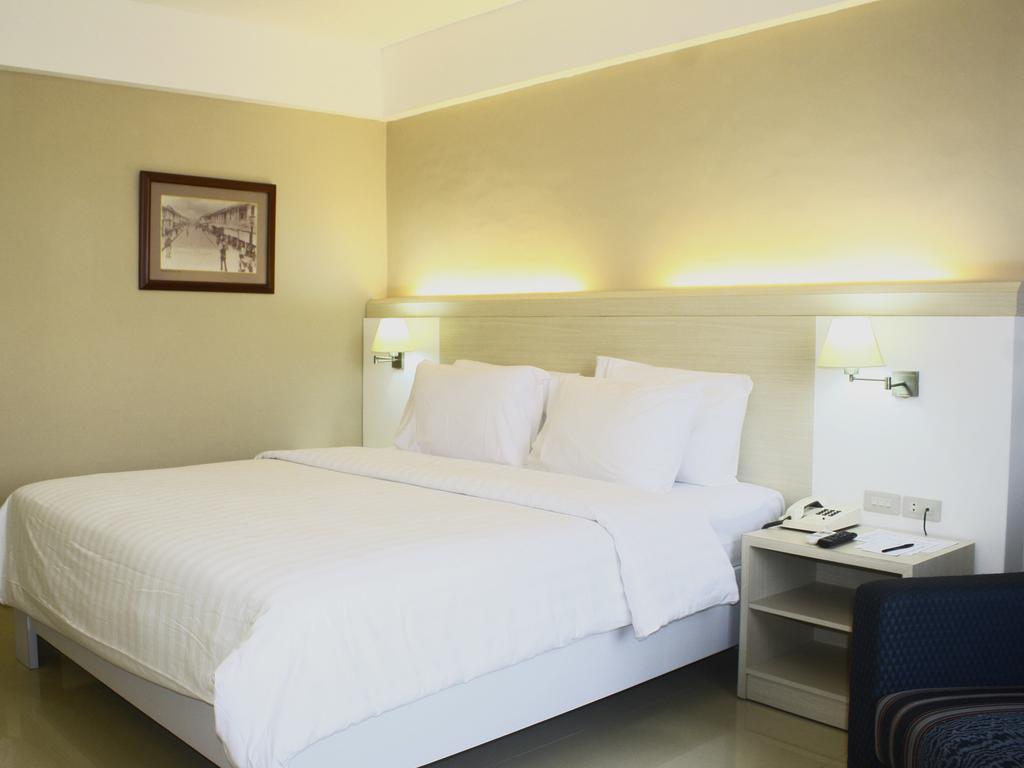פאלמבאנג Hotel Sandjaja מראה חיצוני תמונה