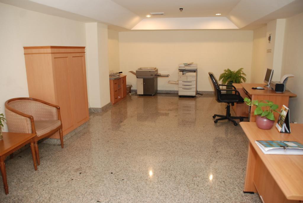 פאלמבאנג Hotel Sandjaja מראה חיצוני תמונה