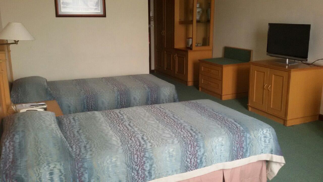 פאלמבאנג Hotel Sandjaja מראה חיצוני תמונה